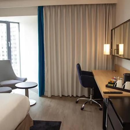 Novotel London Wembley Exterior photo
