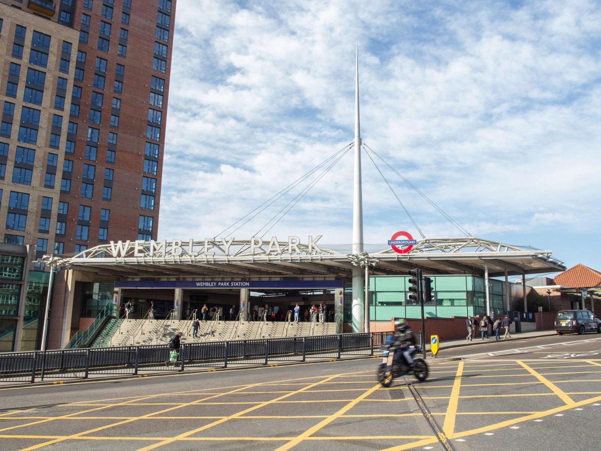 Novotel London 4* Wembley