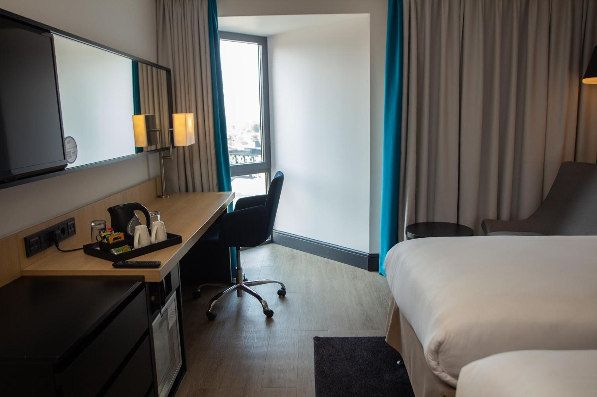 Novotel London Hotel 4*