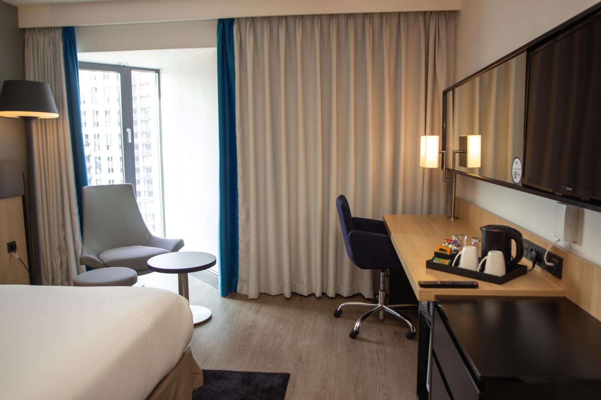 Novotel London